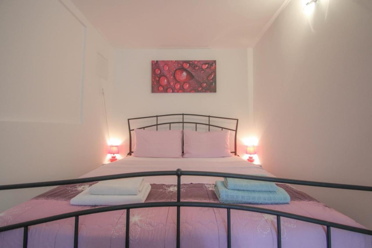 Carla Guest House Новиград Екстериор снимка