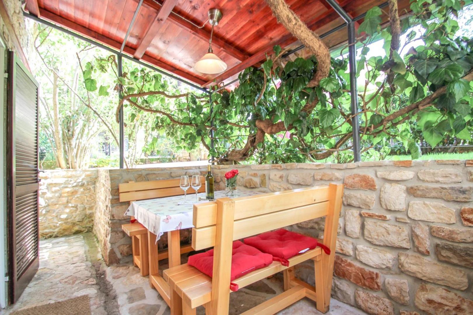 Carla Guest House Новиград Екстериор снимка