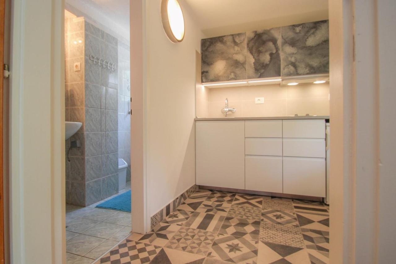 Carla Guest House Новиград Екстериор снимка