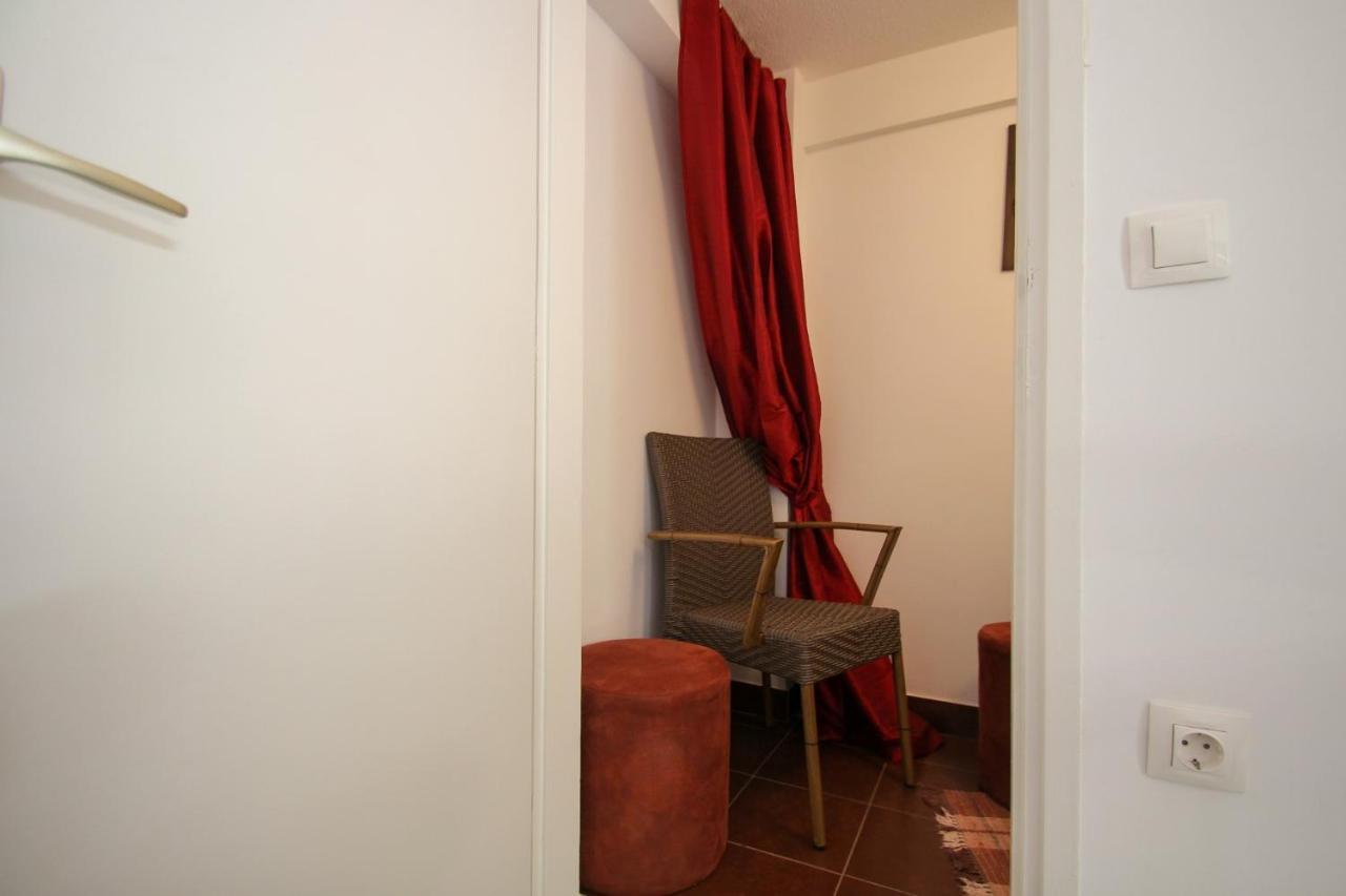 Carla Guest House Новиград Екстериор снимка
