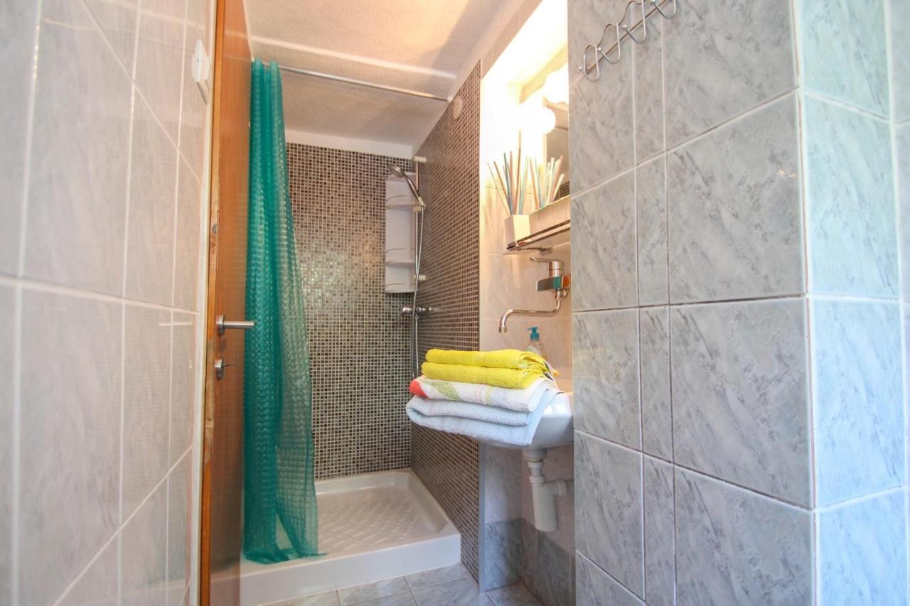 Carla Guest House Новиград Екстериор снимка