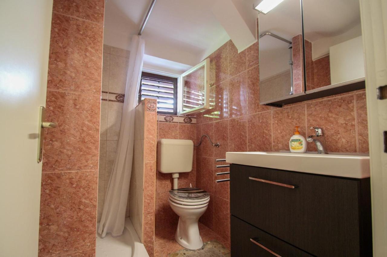 Carla Guest House Новиград Екстериор снимка
