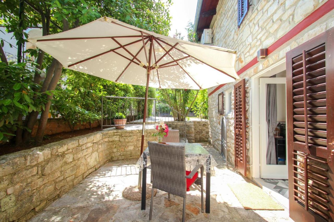 Carla Guest House Новиград Екстериор снимка